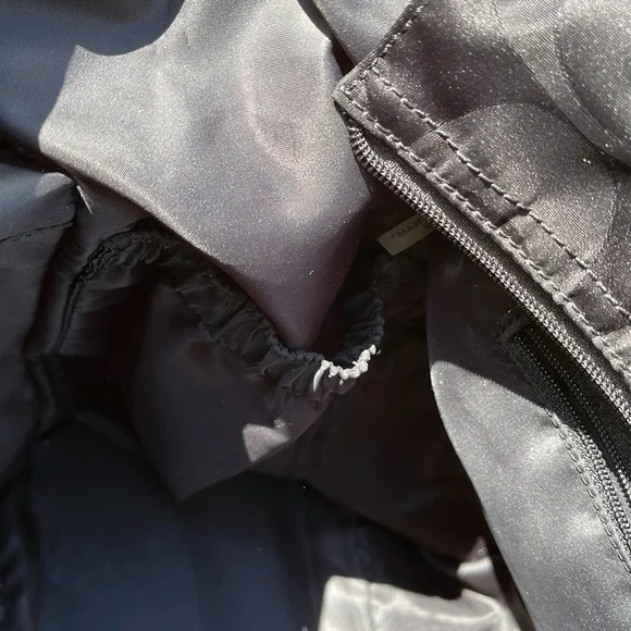 Coach Black Signature Tote - Picture 5 of 16